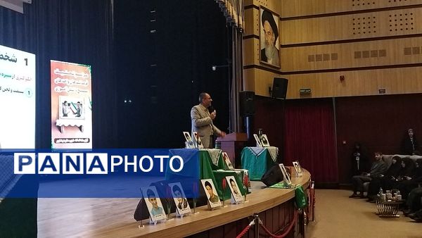 تحلیف فرماندهان بسیج مدارس نیشابور 