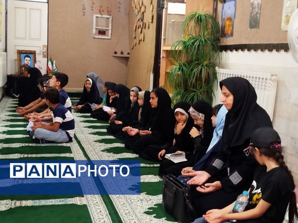 قرائت زیارت عاشورا در کانون شهید توافقی فاروج