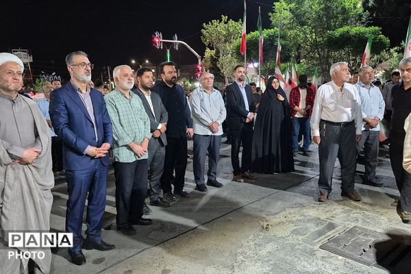  بازدید رئیس سازمان دانش‌آموزی شهرستانهای استان تهران از غرفه «با انرژی‌ها» منطقه کهریزک