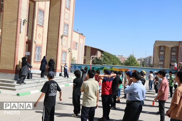 دبیرستان جلیل مرشدیان مهیای بازگشایی؛ تحقق «پروژه مهر» با محوریت ارتقای کیفیت آموزشی و پرورشی 