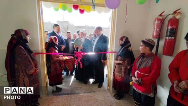 افتتاح آموزشگاه چهارکلاسه روستای احمد آباد در بخش هزار مسجد و زمین چمن مصنوعی شهدای روستای قلعه نو
