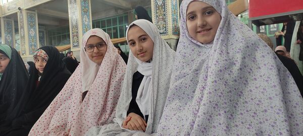 اولین نماز جمعه ماه رمضان با حضور پر رنگ مردم شریف شهرستان بن 