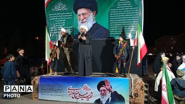 اجتماع شبانه نوجوانان مسجدی پردیسان قم