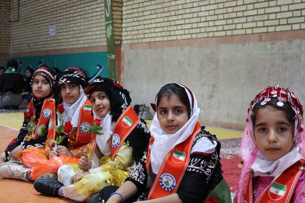 اردوی تمشک؛ طراوت و شادی در نورآباد