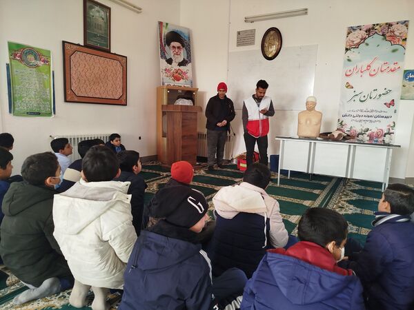 دومین جلسه طرح دادرس در دبیرستان نمونه دانش کاشمر 