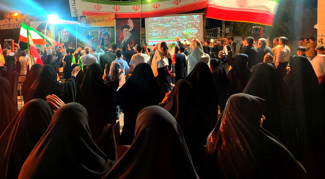 مردمان لرستان خیابان را ترک نخواهند کرد