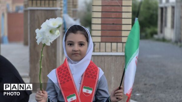 تجلیِ برنامه‌های پرورشی در میانهٔ شورِ پیشتازان