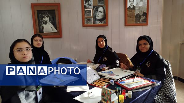 گردهمایی دانش‌آموزان هنرمند کبودرآهنگ در قالب «پرسش مهر»