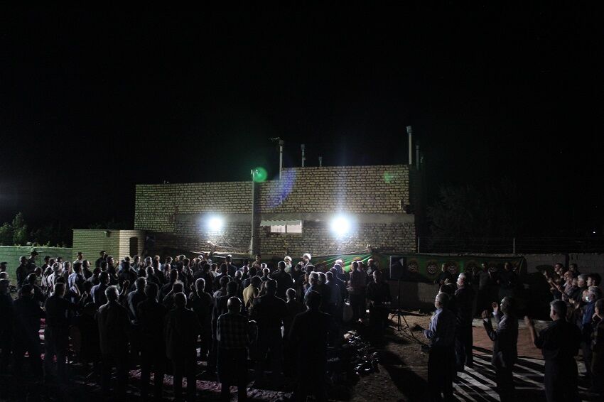 عزاداری دهه دوم محرم در روستای منیر آباد