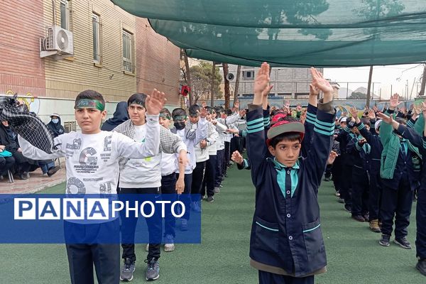 همایش یاوران انقلاب در دبستان شاهد شهید قدوسی ناحیه دو شهرری 