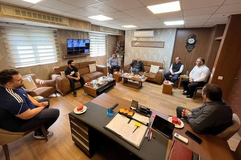 دیدار رئیس و دبیر کمیته ملی المپیک با المپیکی‌های وزنه‌برداری