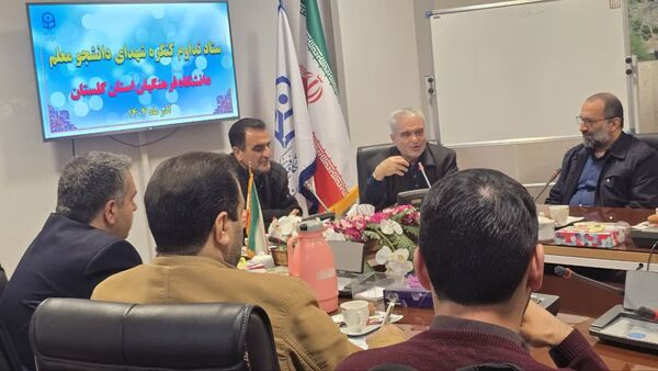 نشست هم‌اندیشی دبیران کانون‌های فرهنگی و انجمن‌های علمی پردیس آیت الله خامنه‌ای گرگان