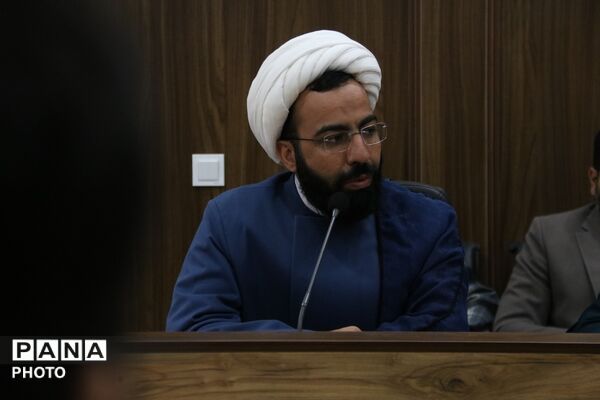 نشست برنامه‌ریزی رویداد «نومیدان» با محوریت نقش دانش‌آموزان در میدان‌ها