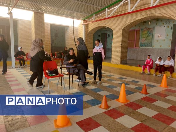 برگزاری مسابقه بین‌مدرسه‌ای طناب‌زنی ویژه دختران در حاجی‌آباد