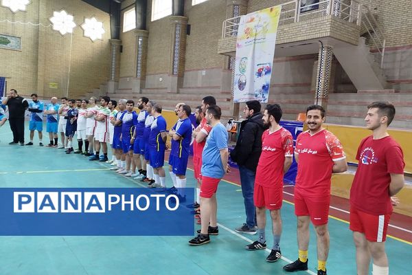 مسابقات فوتسال جام اقتدار ایران ویژه فرهنگیان به مناسبت دهه فجر در ناحیه دو شهرری 