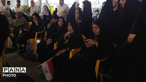 کافه گفتگوی حسینیه امام خمینی در نود و نهمین شب 