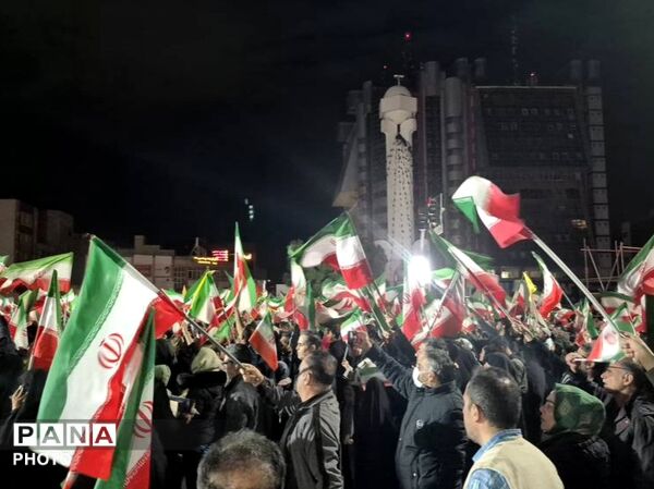 میدان صادقیه صحنه نمایش اقتدار مردمی در محکومیت ظلم اسرائیل و آمریکا