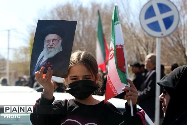 قیام مردم انقلابی شهر کهک قم به خونخواهی رهبر شهید 