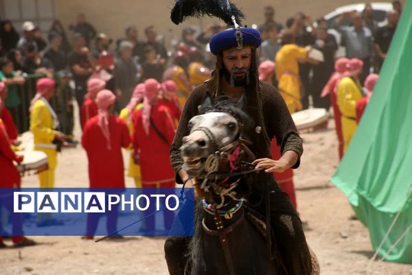مراسم خیمه سوزی هیات «خیام الحسین» در قم