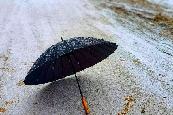 بارش برف در میانکوه 