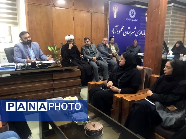 برگزاری جلسه ستاد امور جوانان در محمودآباد