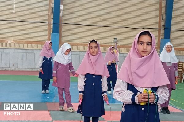 افتتاحیه المپیادهای ورزشی درون‌مدرسه‌ای در شهرستان بن