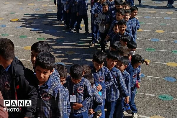 پنجمین آیین «سه‌شنبه‌های مهدوی» در آموزشگاه شاهد شهید محمد جنیدی 