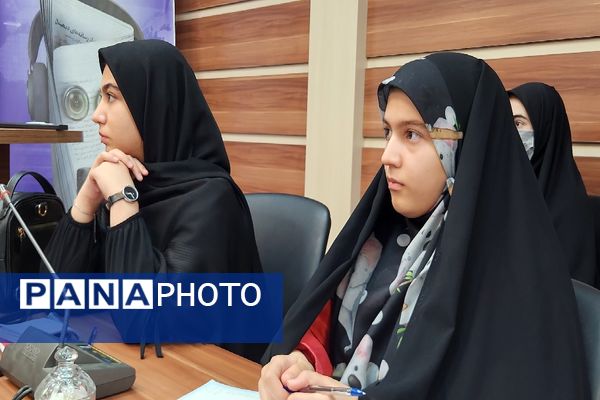 جلسه پنجم دوره مجری شو