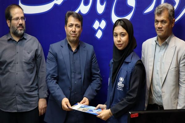 نشست صمیمانه شهردار پاکدشت با خبرنگاران و اصحاب رسانه