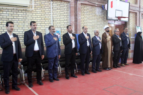 زنگ سپاس معلم در دبستان معینی بوشهر