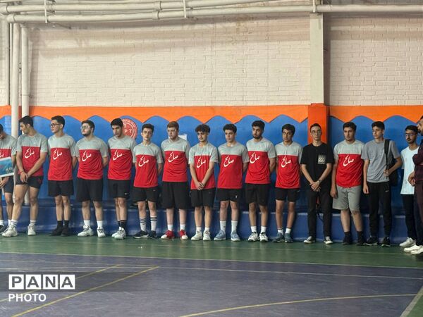 اوج هیجان در فینال والیبال طرح میدان پویا؛ درخشش نوجوانان ورزشکار منطقه ۳