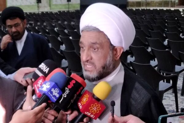 تجدید میثاق مربیان عقیدتی، هادیان سیاسی و فعالان عرصه جهاد تبیین در سپاه پاسداران و بسیج کشور با آرمان‌های بنیانگذار جمهوری اسلامی در حرم امام خمینی (ره)