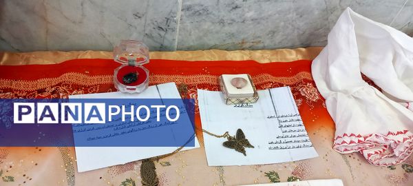 نمایشگاه دست‌سازه‌ها به‌مناسبت دهه فجر در شهر سپیددشت