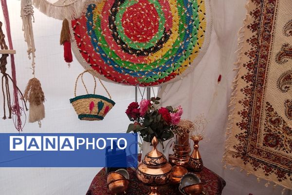 جشنواره ایرانشناسی در دبستان قلنبر ناحیه 2 شهرری 