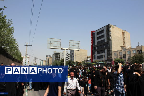 وداع با پیکر شهدای حمله رژیم صهیونیستی در کرج