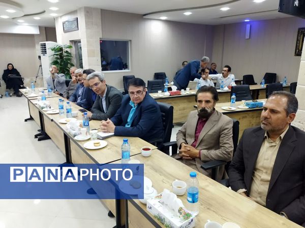 محفل شعر و ادب «یاد یاران»