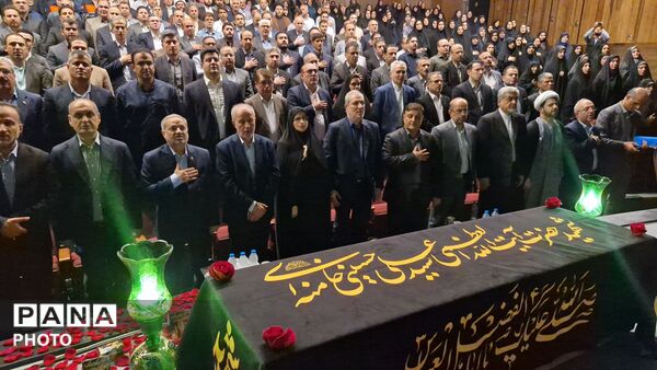 حضور وزیر آموزش‌وپرورش در مراسم گرامی‌داشت دولتمردان شهید در رشت
