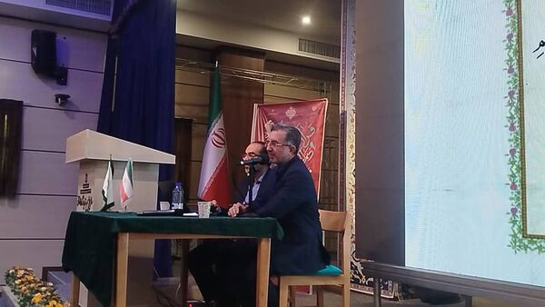 اولین همایش توانمندسازی آموزگاران در بازشناسی خط قرآن درسی و شیوه‌های نوین آموزش کشور در آذربایجان شرقی