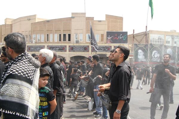 عزاداری عاشورای حسینی در گرمای سوزان بم