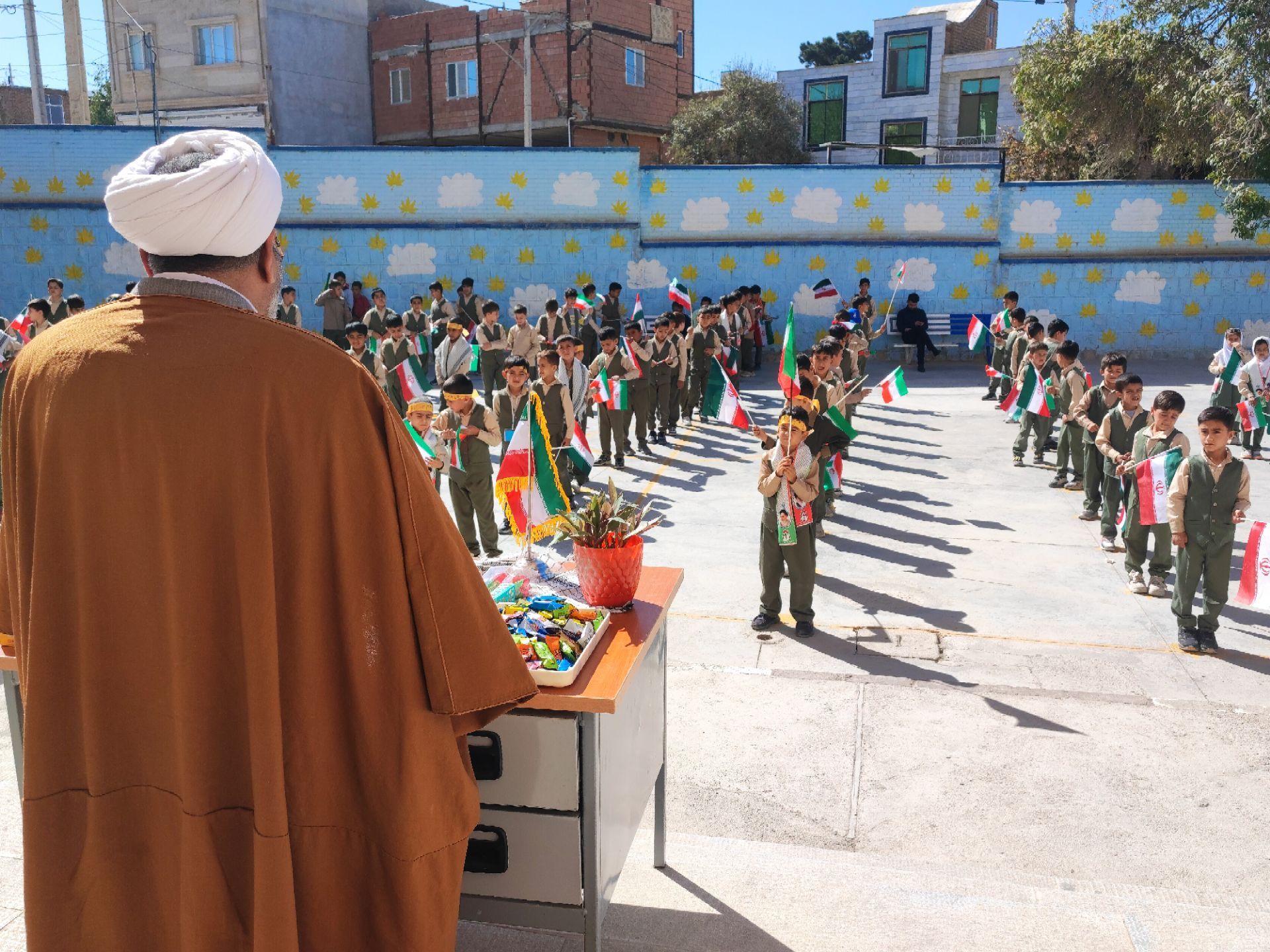 برگزاری یادواره شهدا در آموزشگاه ابتدایی روستای بیار 