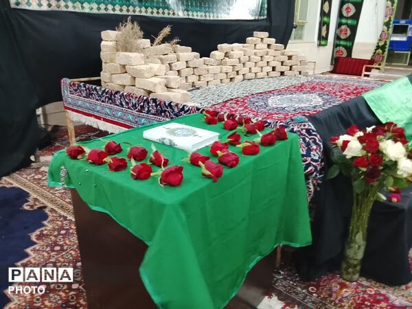 سفره‌داران کوچک میهمانان بزرگ اربعین در شهر جعفریه