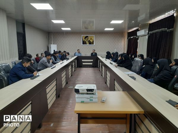 کارگاه مشاوره کنکور سراسری در شهرستان سیروان