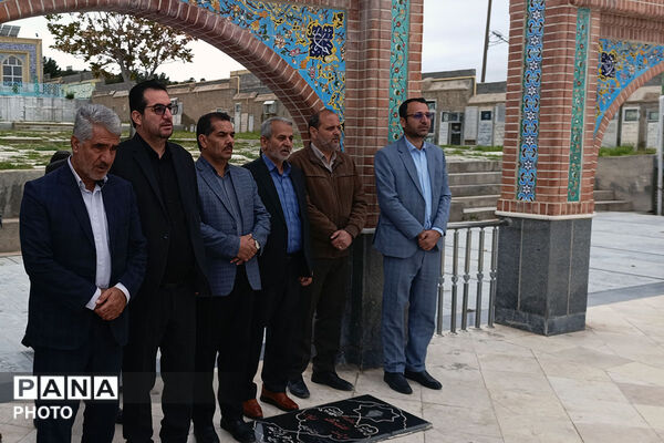 گلباران مزار شهدای معلم در بجنورد