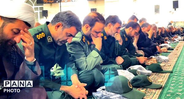 نمازی حماسی و معنوی با عطر شهادت در کاشمر