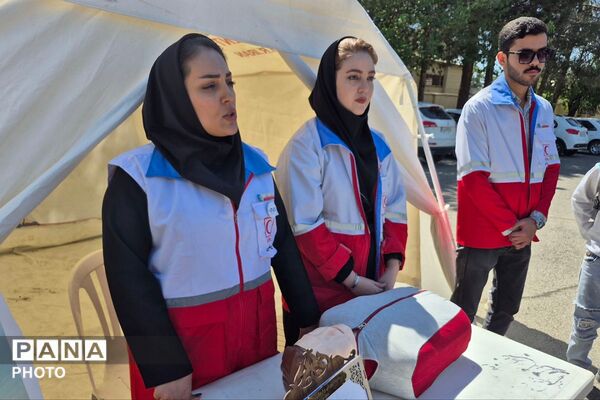 حضور دندانپزشکی سیار و اجرای طرح ماهر در اداره آموزش و پرورش جوادآباد 