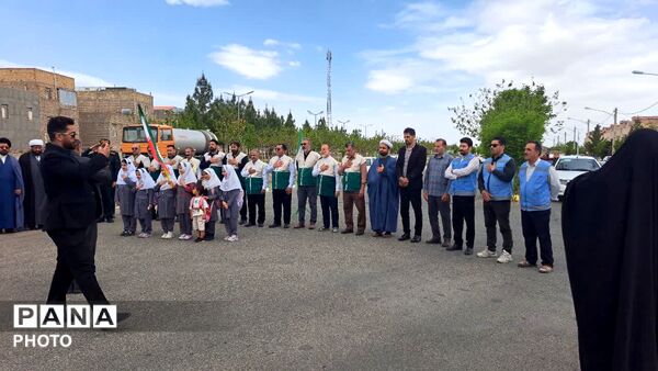 آیین اهتزاز پرچم امام رضا(ع) و رونمایی از دیوارنگاره کودکان میناب در شهر کهک