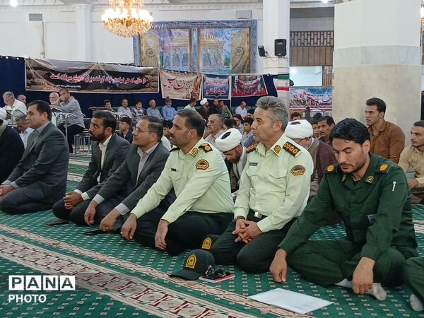 حضور مدیر آموزش و پرورش مه‌ولات در تریبون نماز جمعه