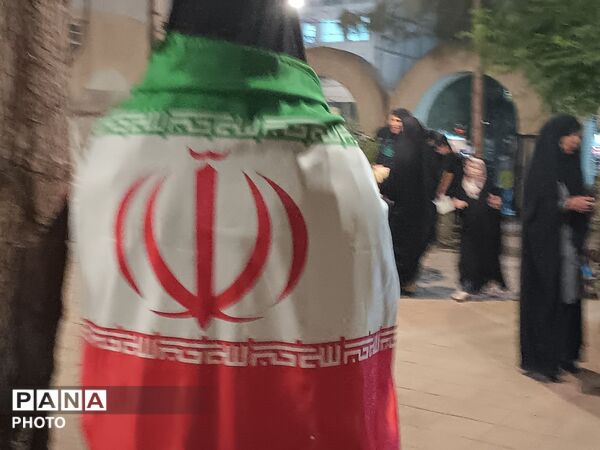 دومین اربعین حضور مردم غیور نیشابور همزمان با دومین سالگرد شهادت شهدای خدمت