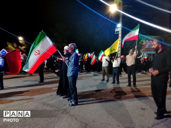 هم‌نوایی مردم رشتخوار در فراقِ رهبر شهید