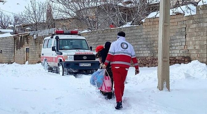 ارائه خدمات امدادی هلال احمر به ۲۷۵۷ نفر در ۲۲ استان